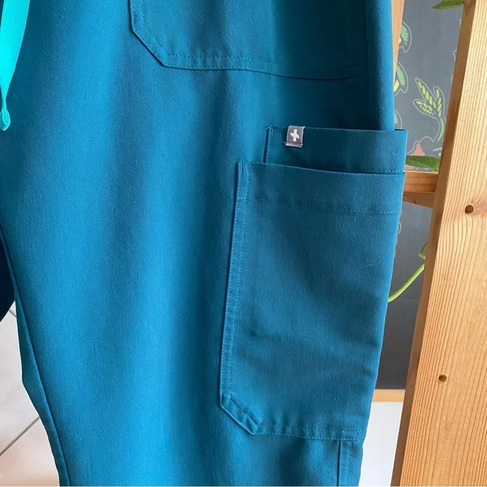 FIGS Teal Blue Cairo Cargo Scrub Pants XL Short